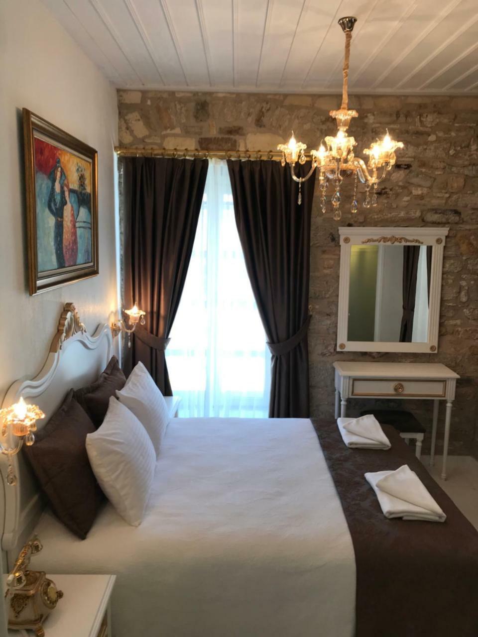 Laledan Hotel Çeşme Exteriör bild