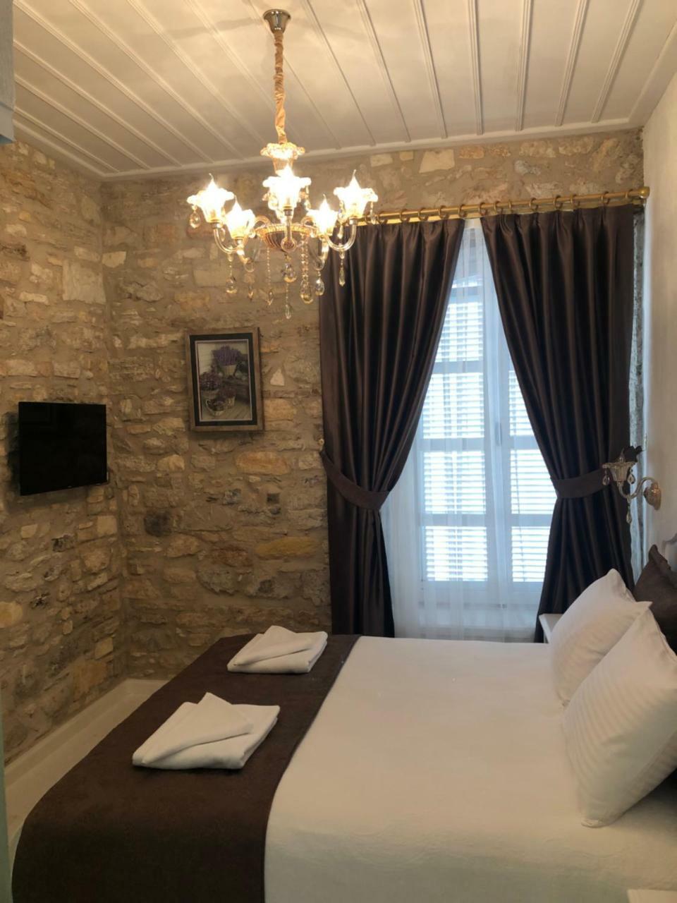 Laledan Hotel Çeşme Exteriör bild