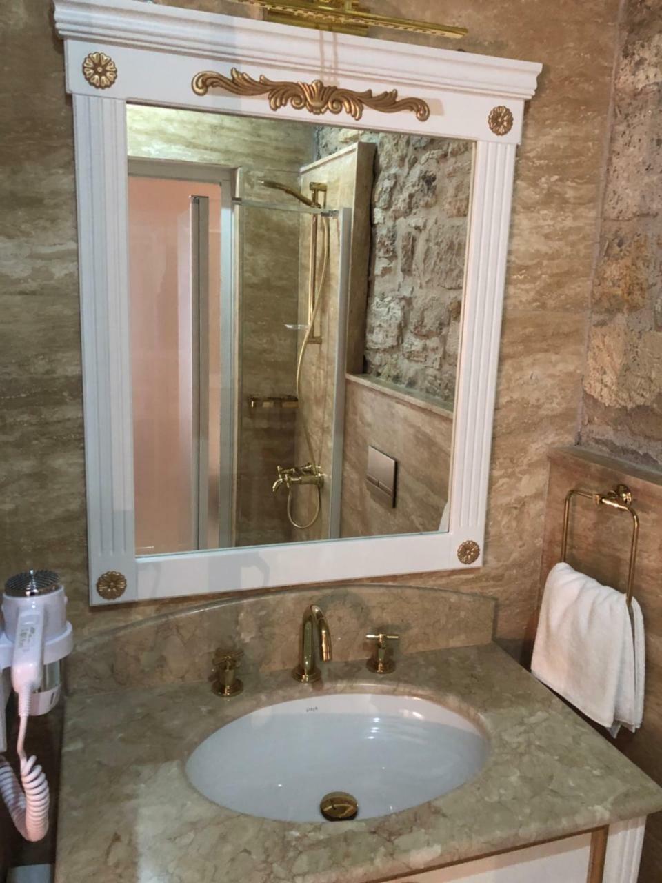 Laledan Hotel Çeşme Exteriör bild