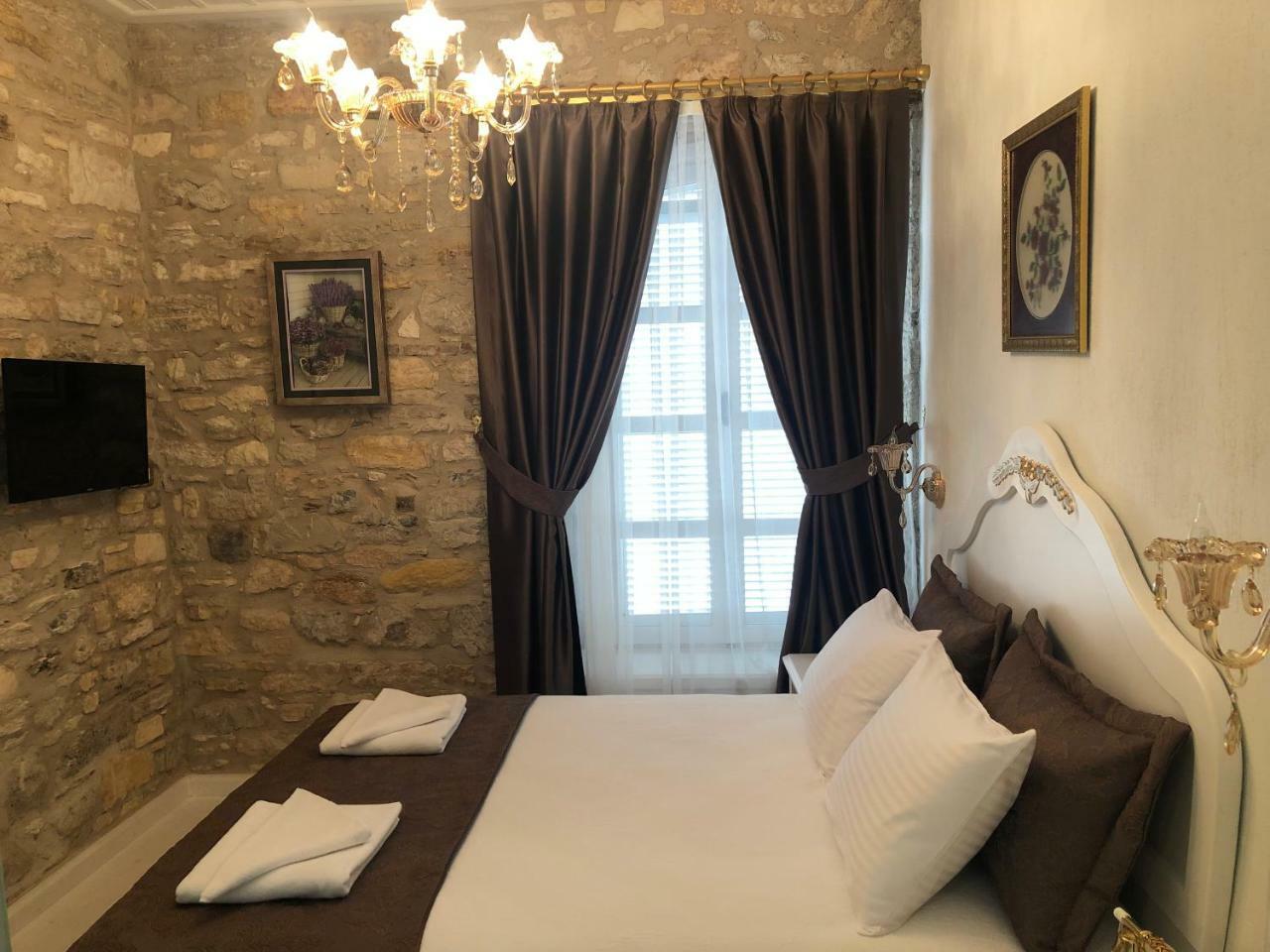 Laledan Hotel Çeşme Exteriör bild