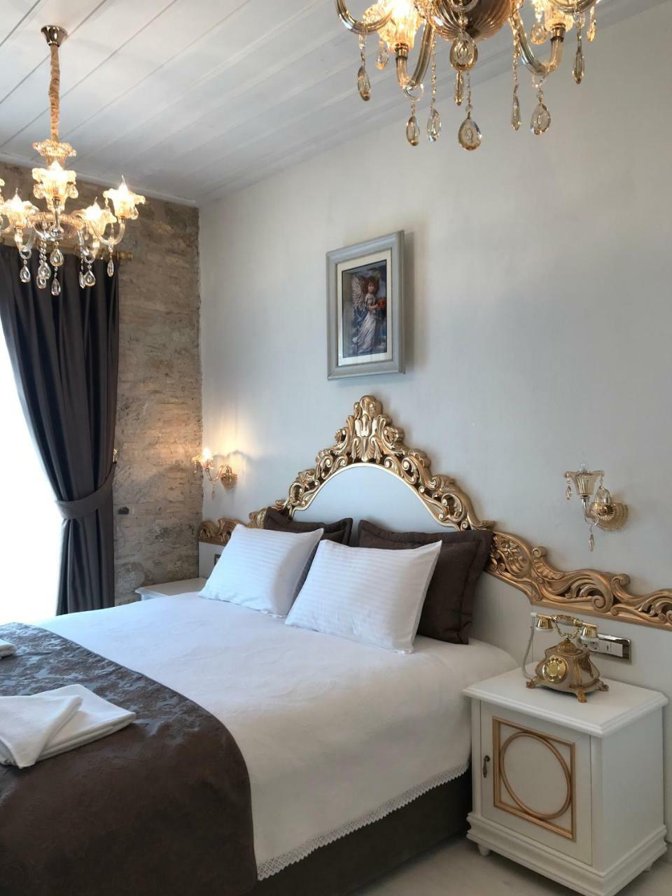 Laledan Hotel Çeşme Exteriör bild