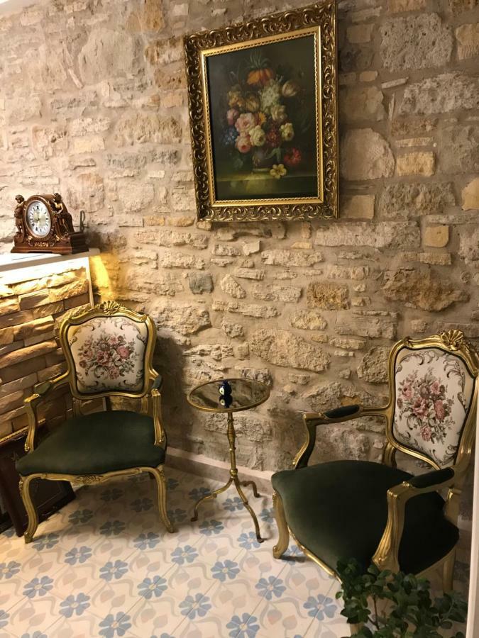 Laledan Hotel Çeşme Exteriör bild